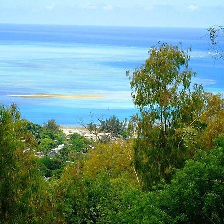 Coralie La Diffe'Rence Guest House Port Mathurin ภายนอก รูปภาพ